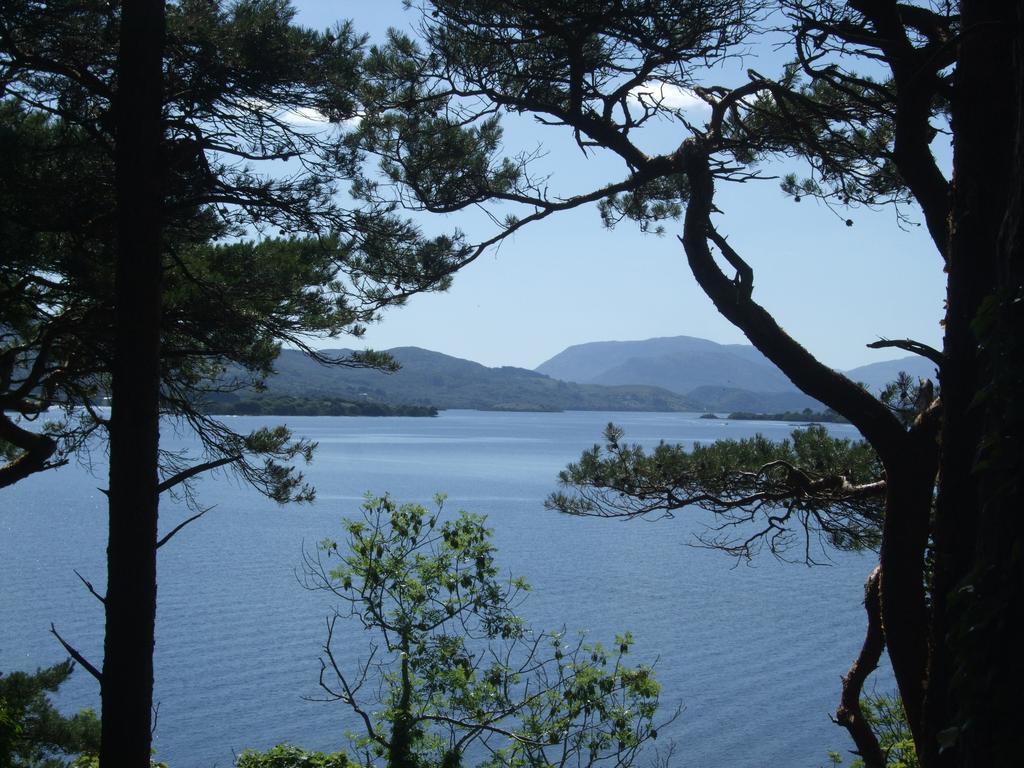 Camillaun Lodge With Lough Corrib Boat Hire Oughterard Extérieur photo