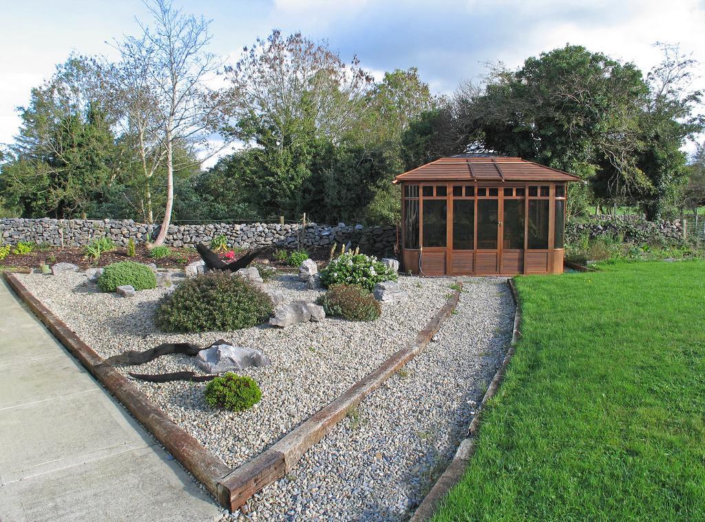 Camillaun Lodge With Lough Corrib Boat Hire Oughterard Extérieur photo